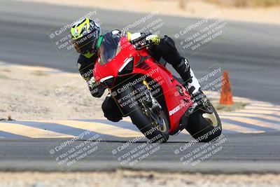 media/Apr-10-2022-SoCal Trackdays (Sun) [[f104b12566]]/Turn 10 (1pm)/